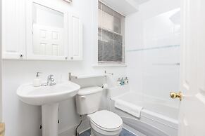 Applewood Suites - 2 BDRM Annex Loft