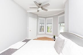 Applewood Suites - 2 BDRM Annex Loft