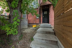 Applewood Suites - 2 BDRM Annex Loft