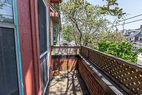 Applewood Suites - 2 BDRM Annex Loft