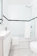 Applewood Suites - 2 BDRM Annex Loft