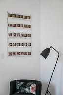 Applewood Suites - Bathurst & College