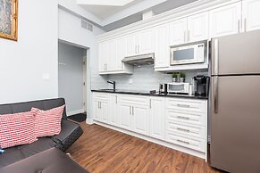 Applewood Suites - Chinatown Loft