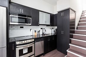 Applewood Suites - West Queen West Lofts