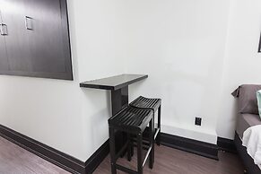 Applewood Suites - West Queen West Lofts