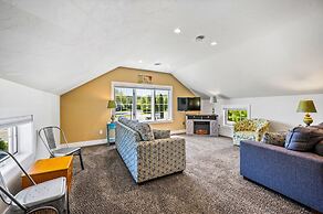 Julie's Park Cafe and Motel