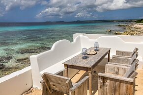 One Ocean Boutique Apartments & Suites Bonaire