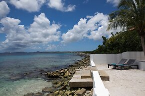 One Ocean Boutique Apartments & Suites Bonaire