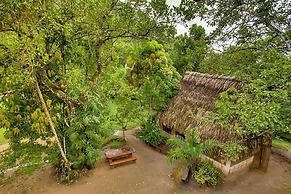 Martz Farm Treehouses & Cabanas