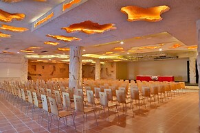 Welcome Meridiana Resort - Families and Couples Only