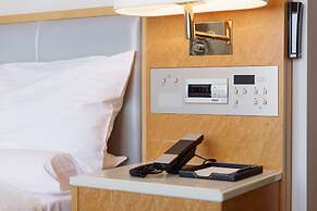 ART HOTEL Osaka Bay Tower