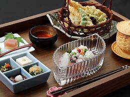 ART HOTEL Osaka Bay Tower