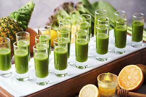 ART HOTEL Osaka Bay Tower