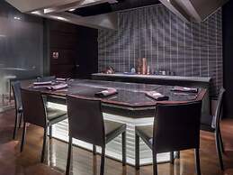 ART HOTEL Osaka Bay Tower