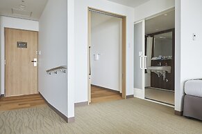 ART HOTEL Osaka Bay Tower