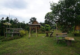 Baan 2 Dao Farmstay - Hostel