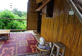 Baan 2 Dao Farmstay - Hostel