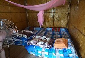 Baan 2 Dao Farmstay - Hostel