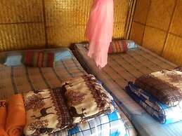 Baan 2 Dao Farmstay - Hostel