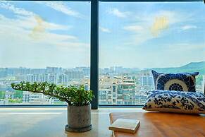 Summer Flower Apartment