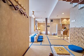 Summer Flower Apartment