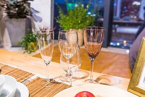 Summer Flower Apartment