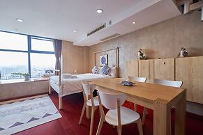 Summer Flower Apartment