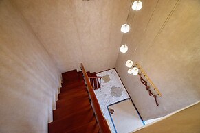 Summer Flower Apartment