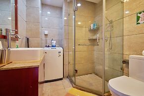 Summer Flower Apartment