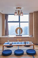 Summer Flower Apartment