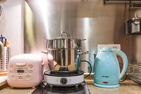 Summer Flower Apartment