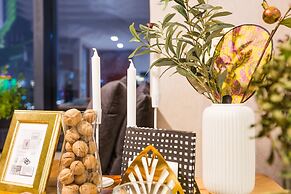 Summer Flower Apartment