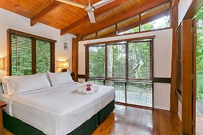 Wanggulay Treetops Cairns City