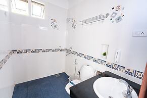 Shelter Beach Resort