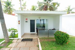 Shelter Beach Resort