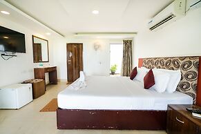 Shelter Beach Resort