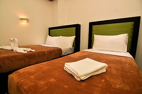 Ace Francis Hotel