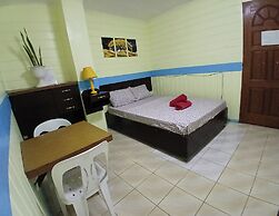 Hayward Travel Inn