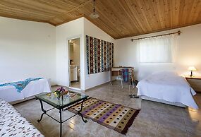 Likya Misafir ve Seminer Evi