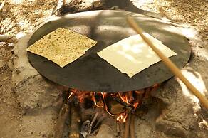 Likya Misafir ve Seminer Evi