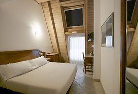 Hotel Ungheria Varese 1946