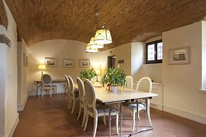 Serristori Palace Residence