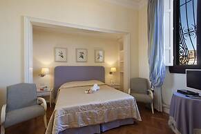 Serristori Palace Residence