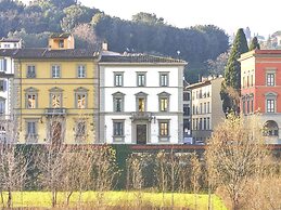 Serristori Palace Residence