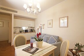 Serristori Palace Residence