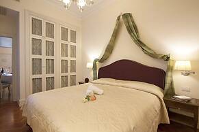 Serristori Palace Residence