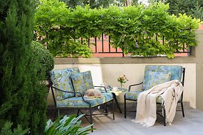 Serristori Palace Residence