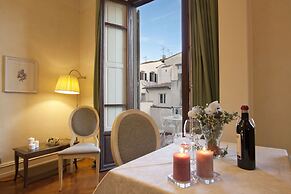 Serristori Palace Residence