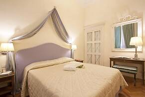 Serristori Palace Residence