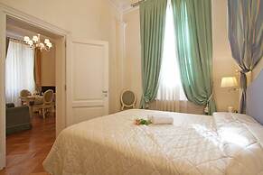 Serristori Palace Residence